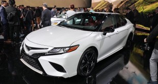 camry 2018 ra mắt ở Mỹ